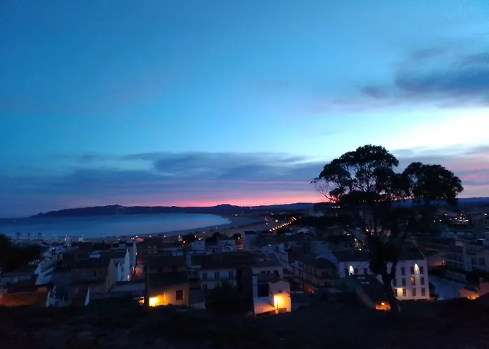 Apartamento Islas Medas Wifi Y Parking Gratis